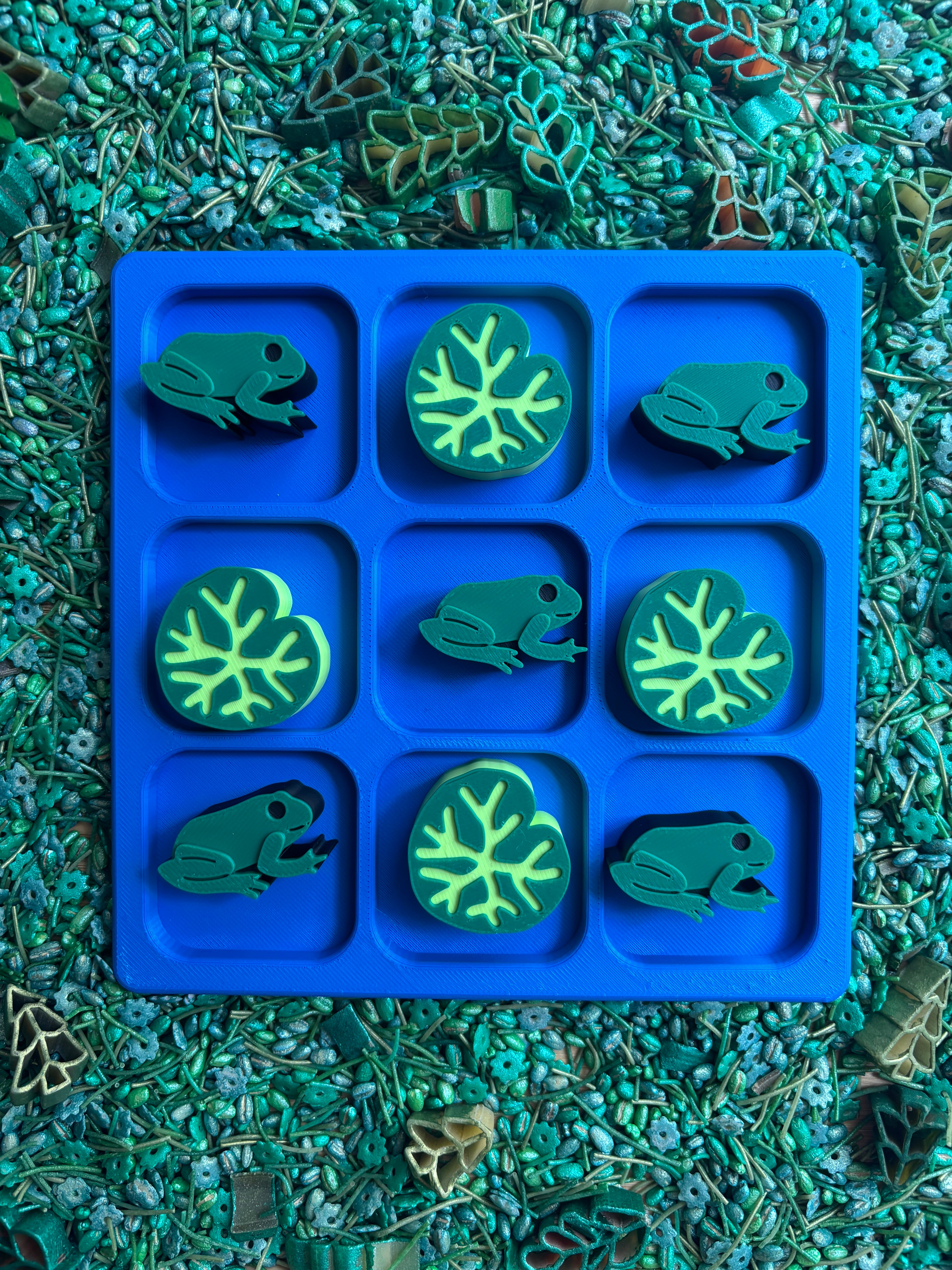 Magnetic Tic Tac Toe – Cureighted Co - Main Image