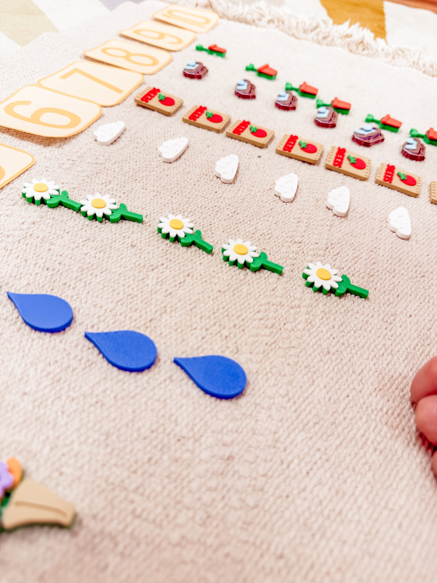 Spring Minis Counting Collection